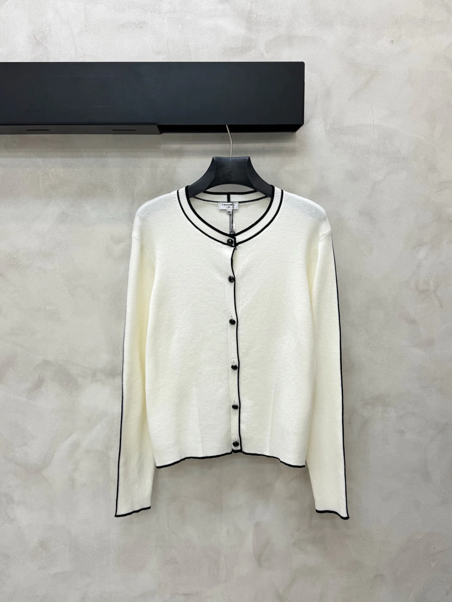 Women's Jumpers And Sweaters CHANEL 18138013