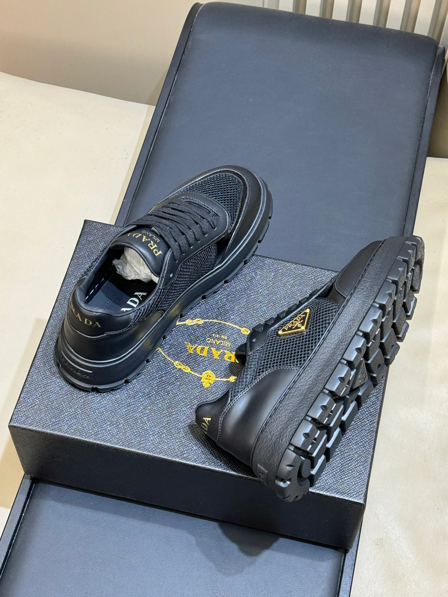 Men's Sneakers PRADA 17915324