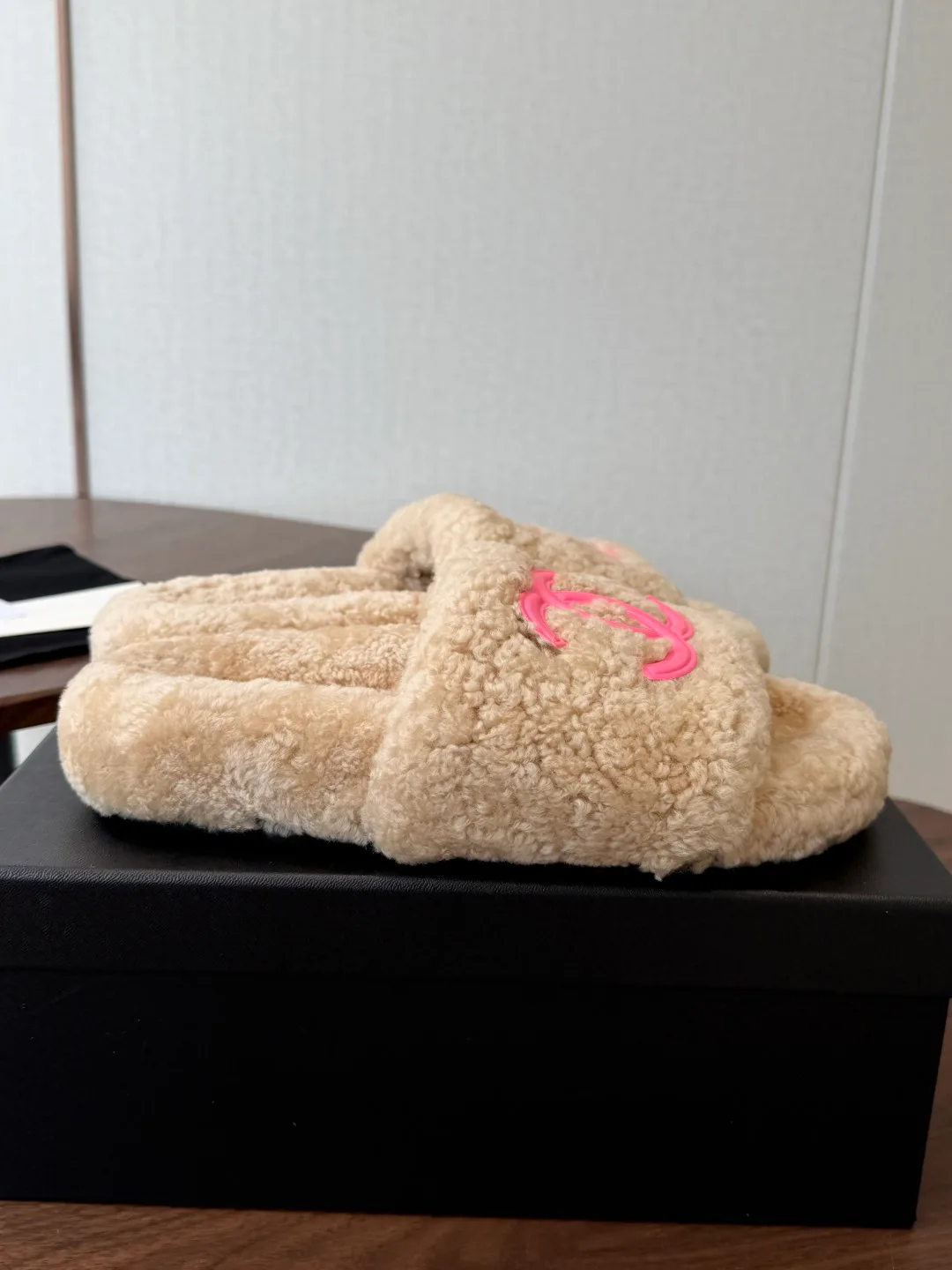 Women's Slippers CHANEL 18357266