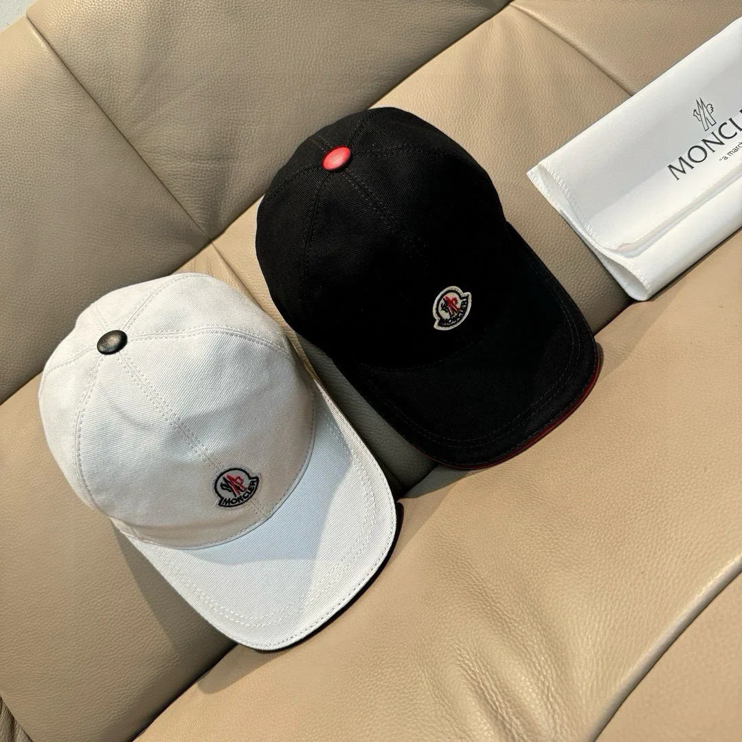 Hats MONCLER 17604849
