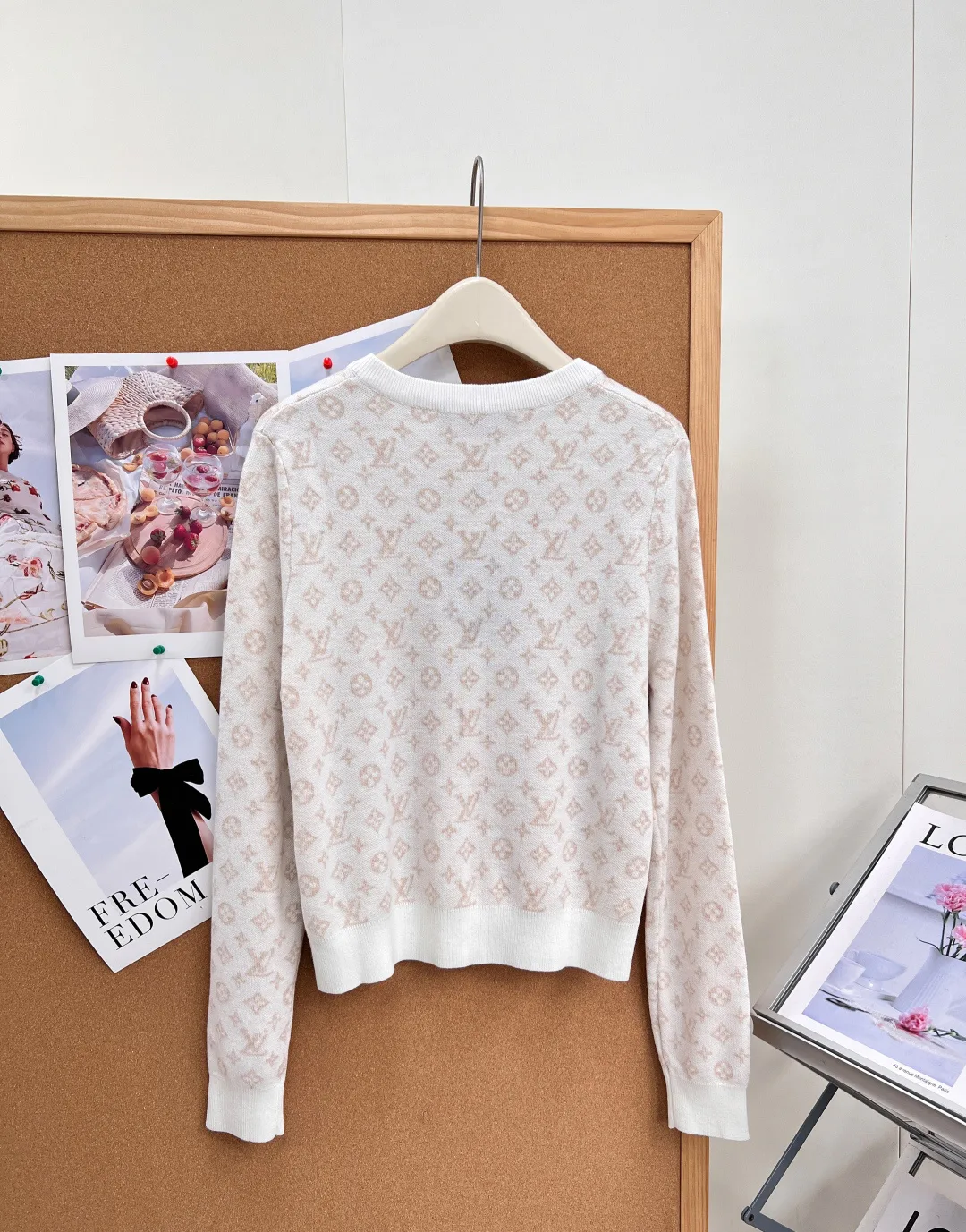 Women's Jumpers And Sweaters LOUIS VUITTON 18030950