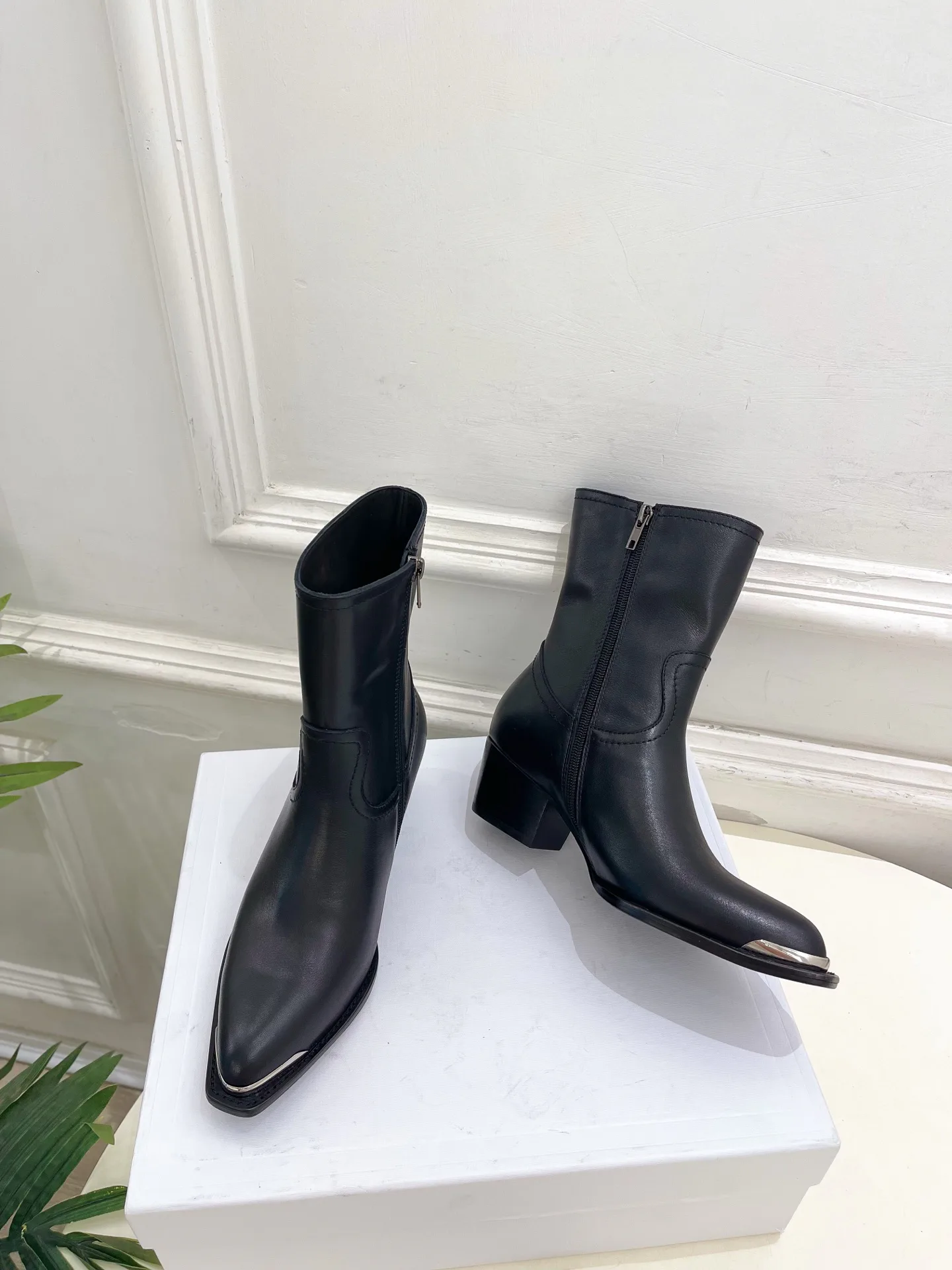 Women's Booties CELINE 18143140
