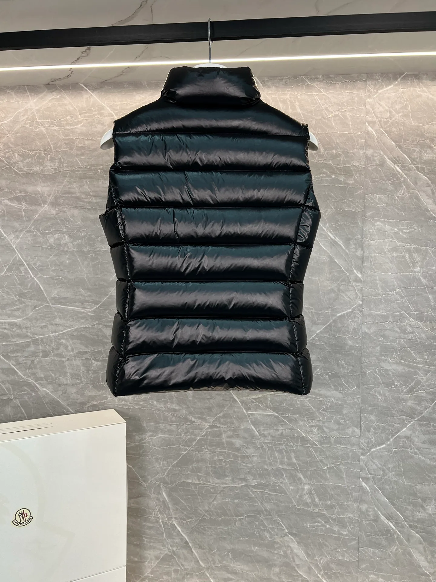 Women's Vests MONCLER 17850093