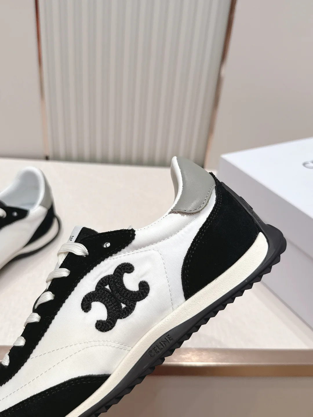 Women's Sneakers CELINE 17708717