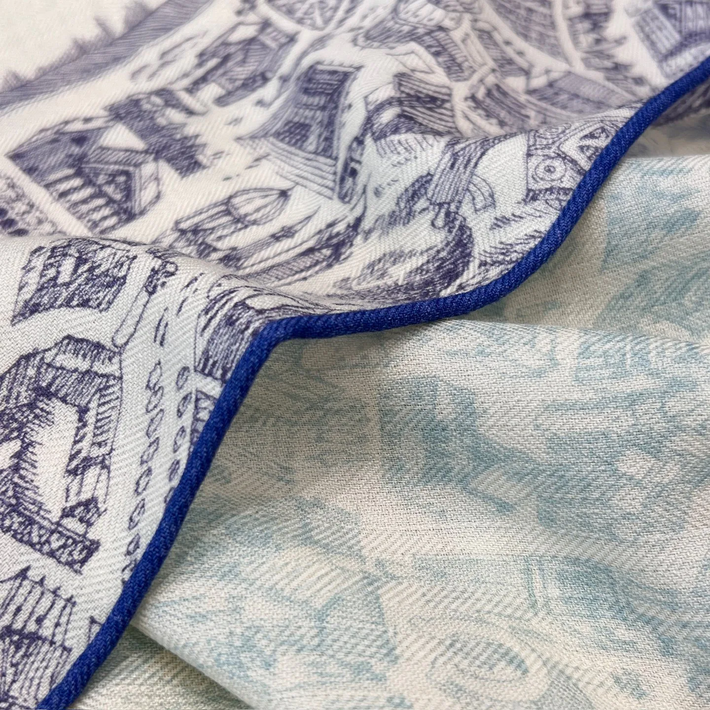 Scarves HERMES 18424828