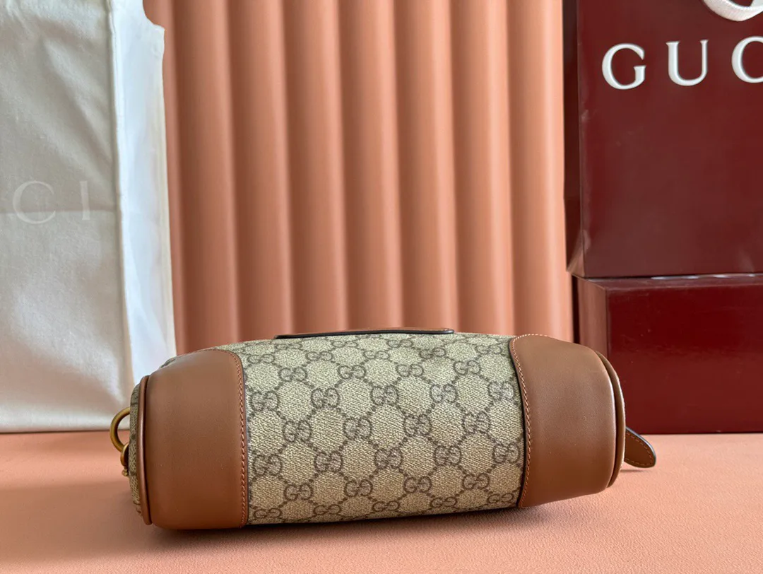 Women's Classic Handbags GUCCI 17449051