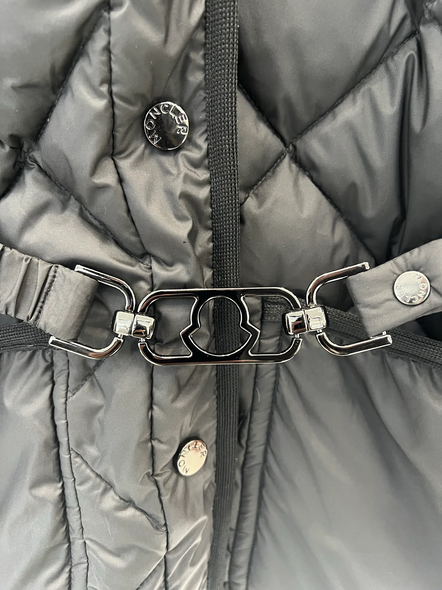 Men's Jackets And Down Jackets MONCLER 18231458