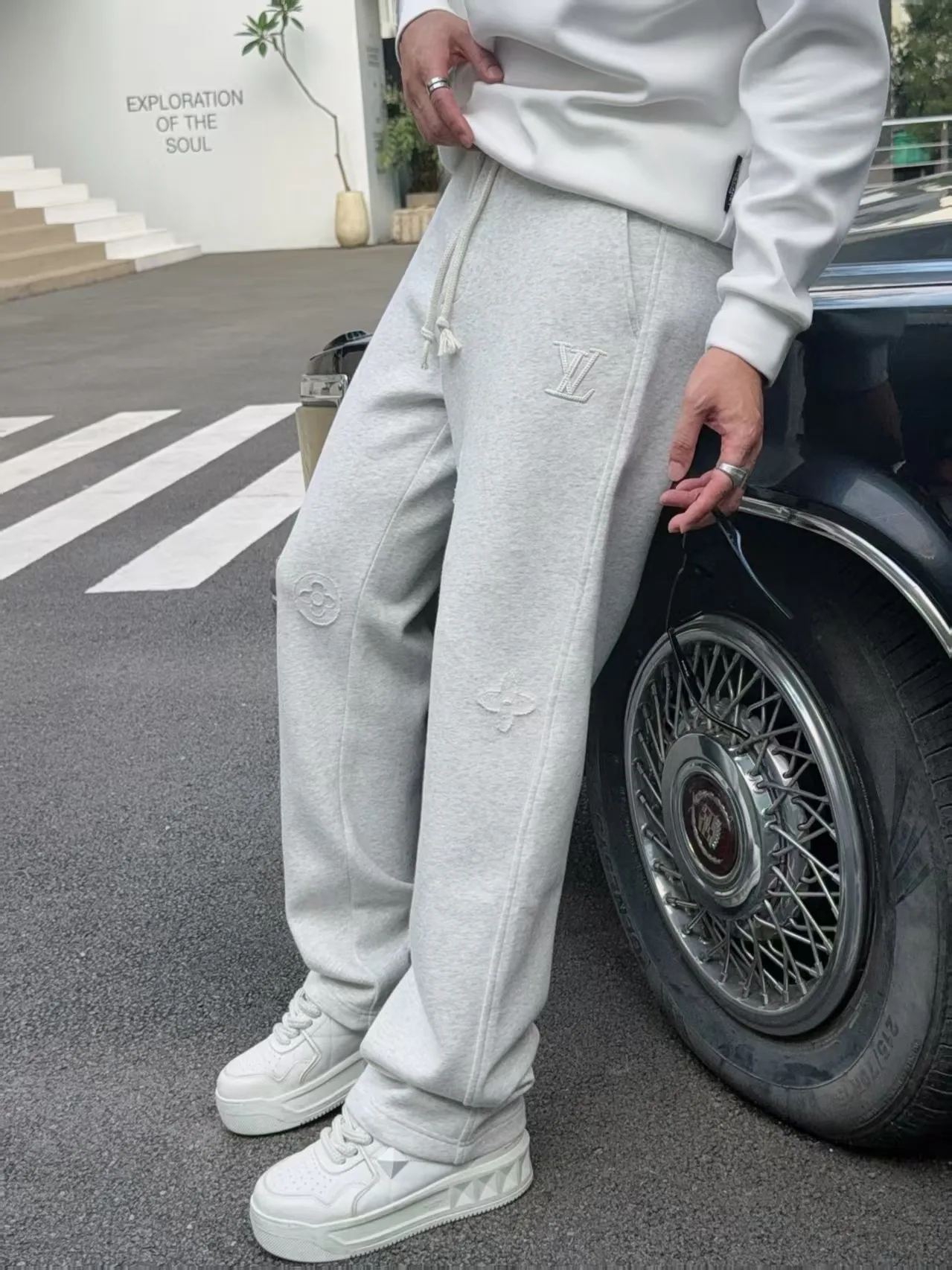 Men's Trousers LOUIS VUITTON 18178316