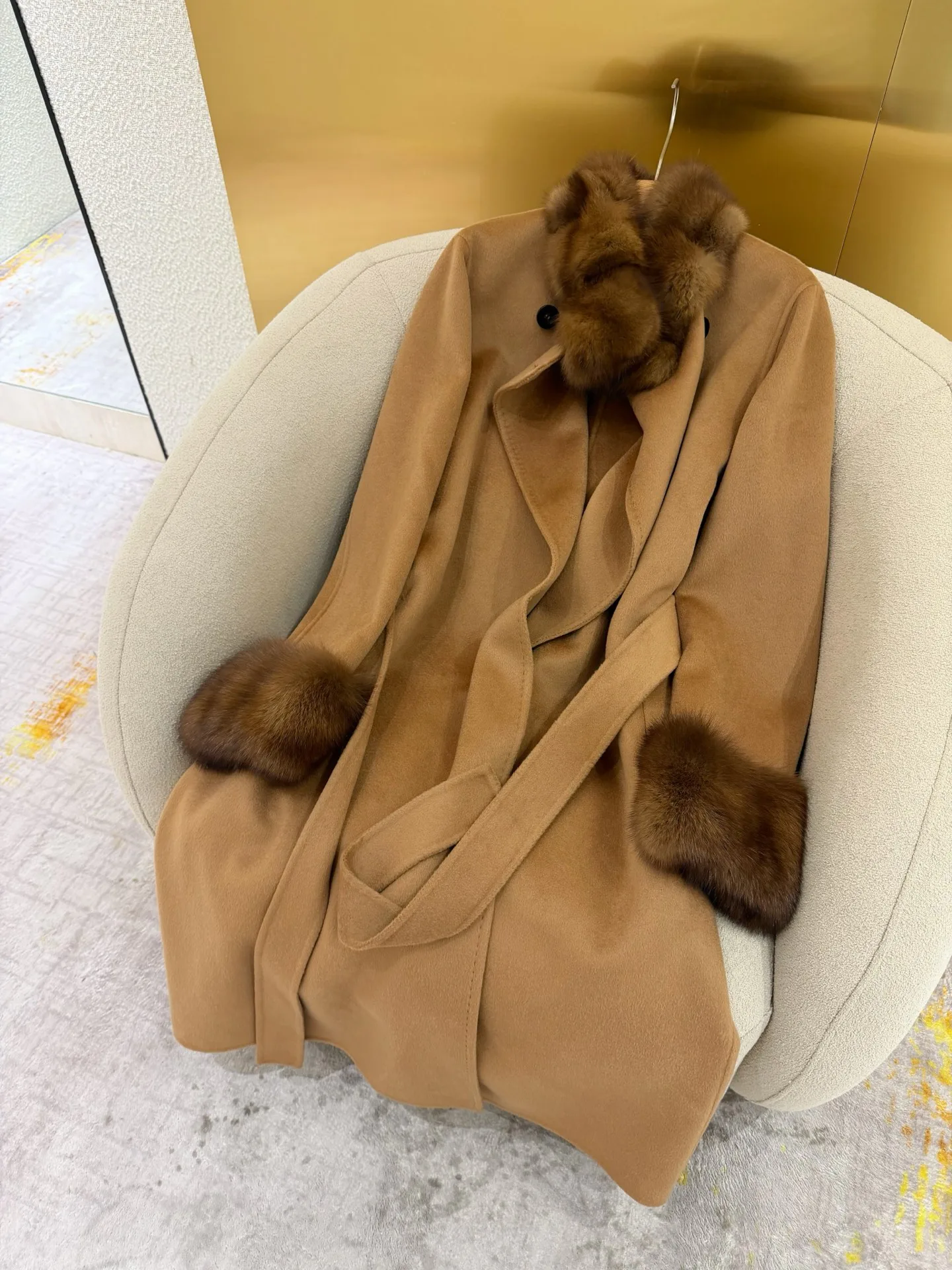 Women's Coats LORO PIANA 18452379