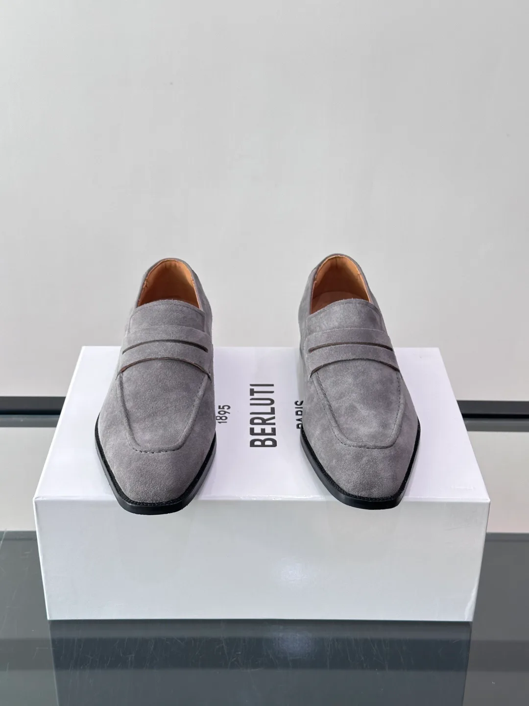Men's Loafers And Dress Shoes BERLUTI 18079484