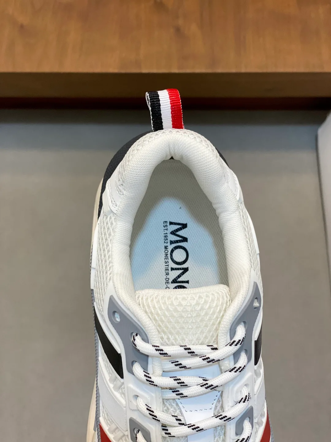 Men's Sneakers MONCLER 18079001