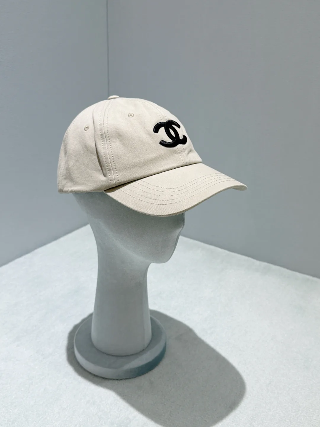 Hats CHANEL 18088246