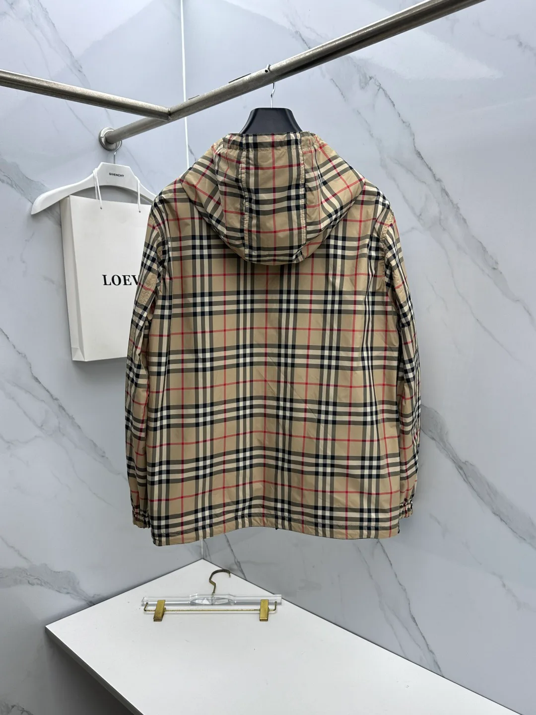 Men's Jackets And Down Jackets BURBERRY 18246849