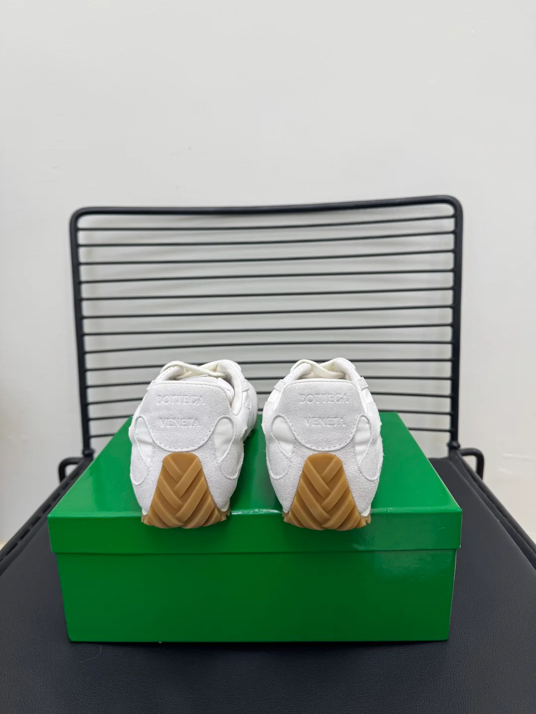 Women's Sneakers BOTTEGA VENETA 18367001