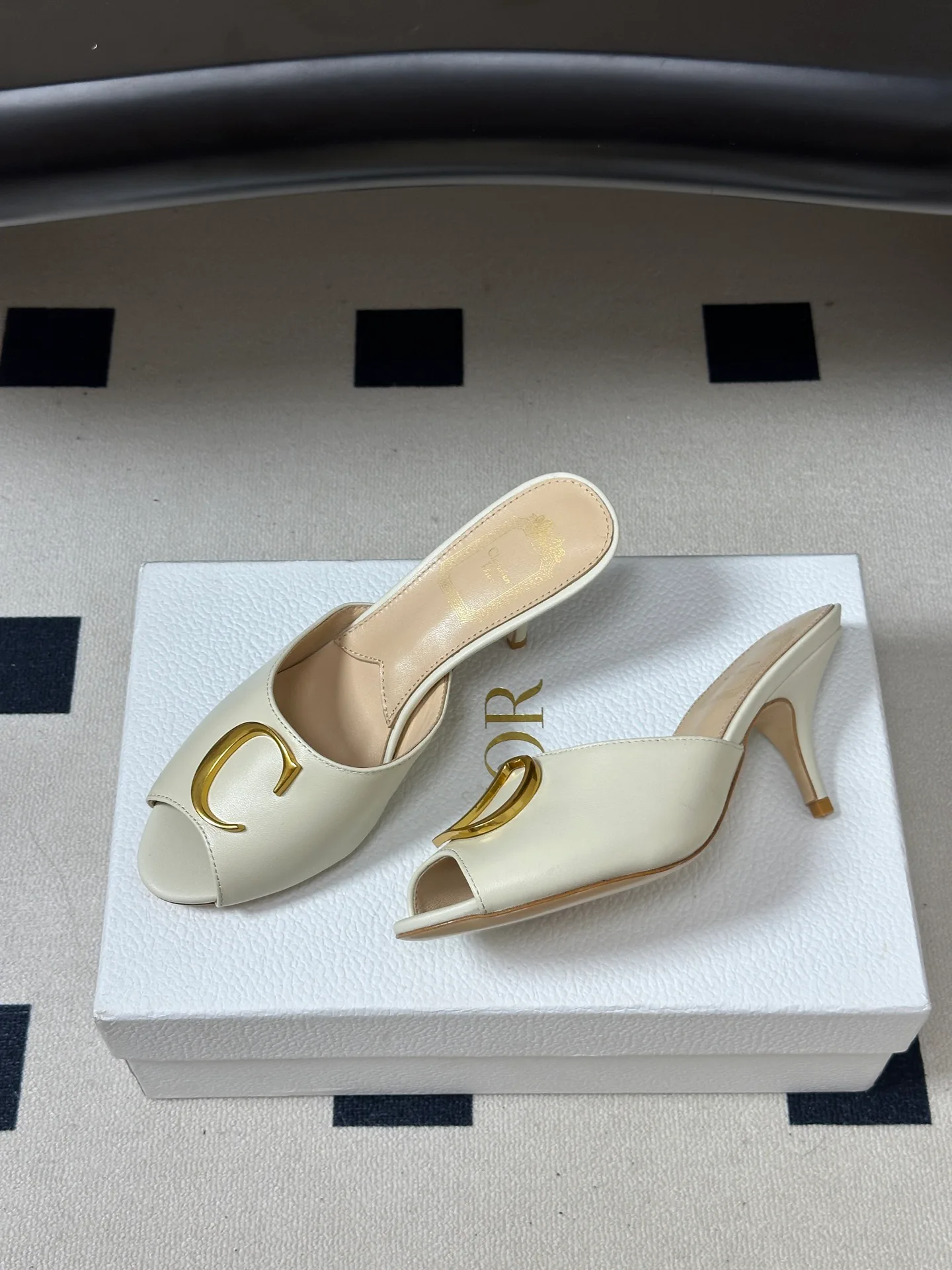 Women's Open-Toe Sandals CHRISTIAN DIOR 18091997