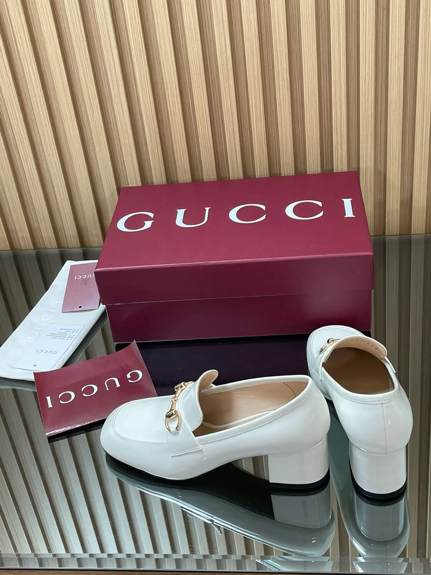 Women's Loafers And Moccasins GUCCI 18152967