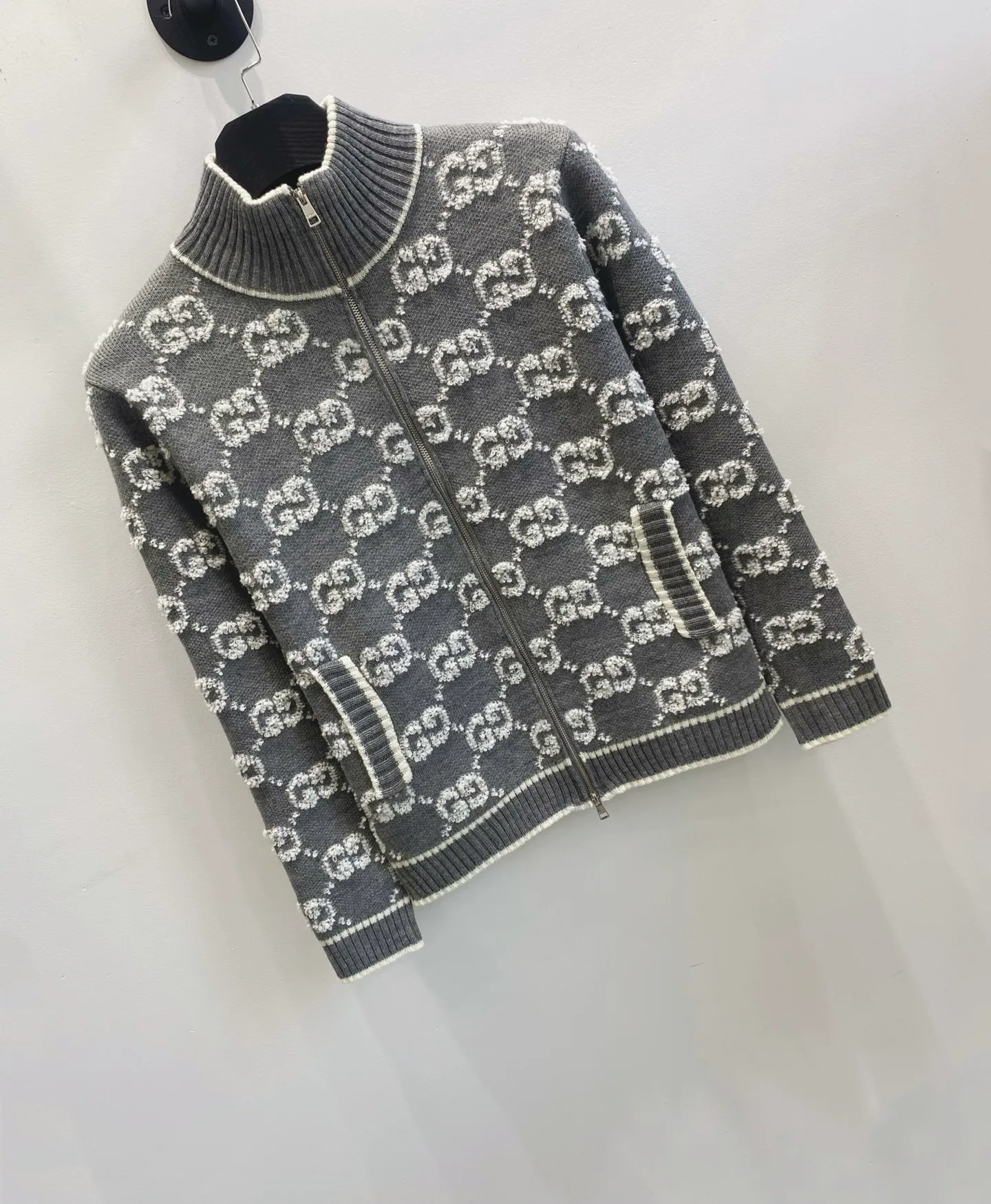 Women's Jumpers And Sweaters GUCCI 18238819