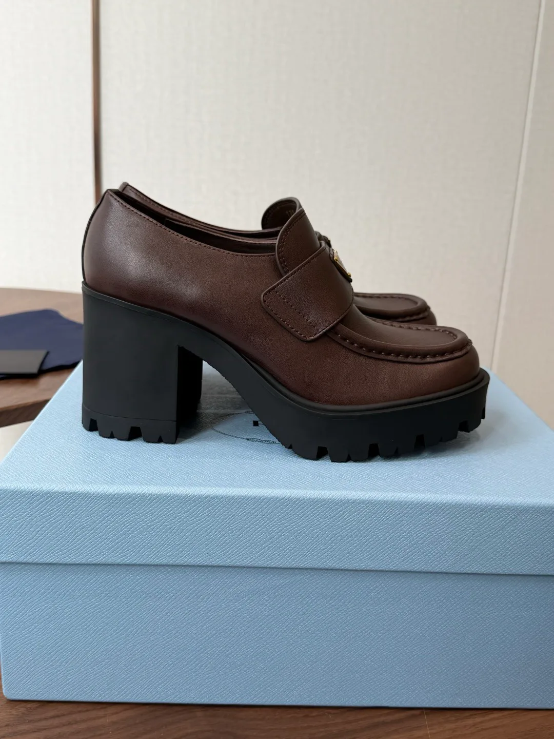 Women's Loafers And Moccasins PRADA 17890254