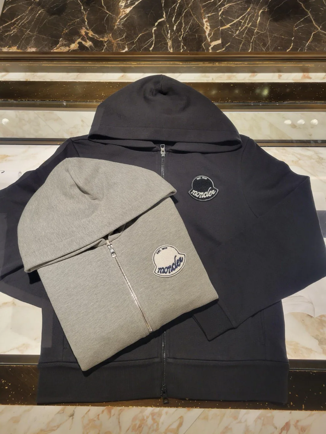 Men's Sweatshirts And Hoodies MONCLER 17571999