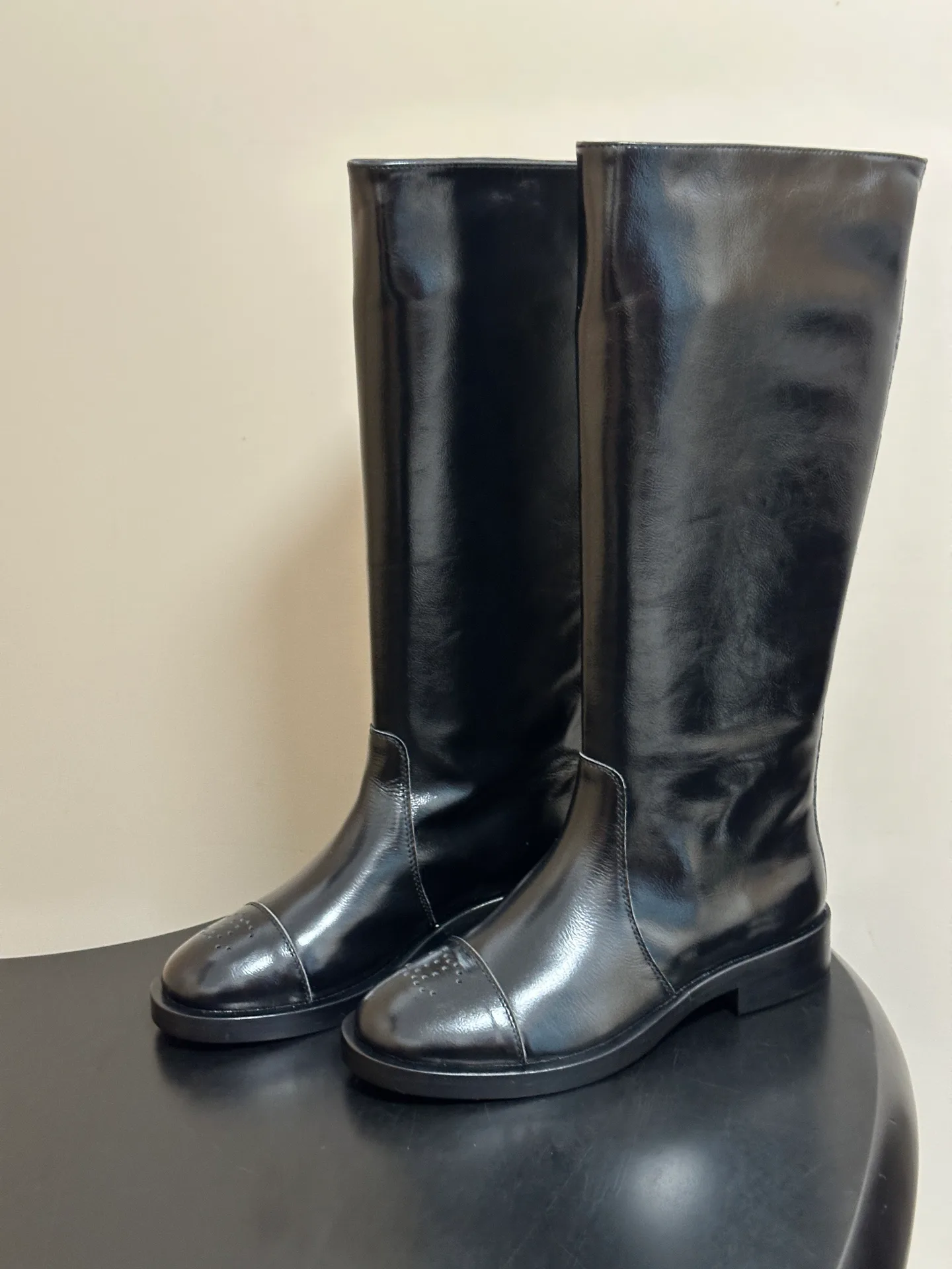 Women's Boots CHANEL 18069808
