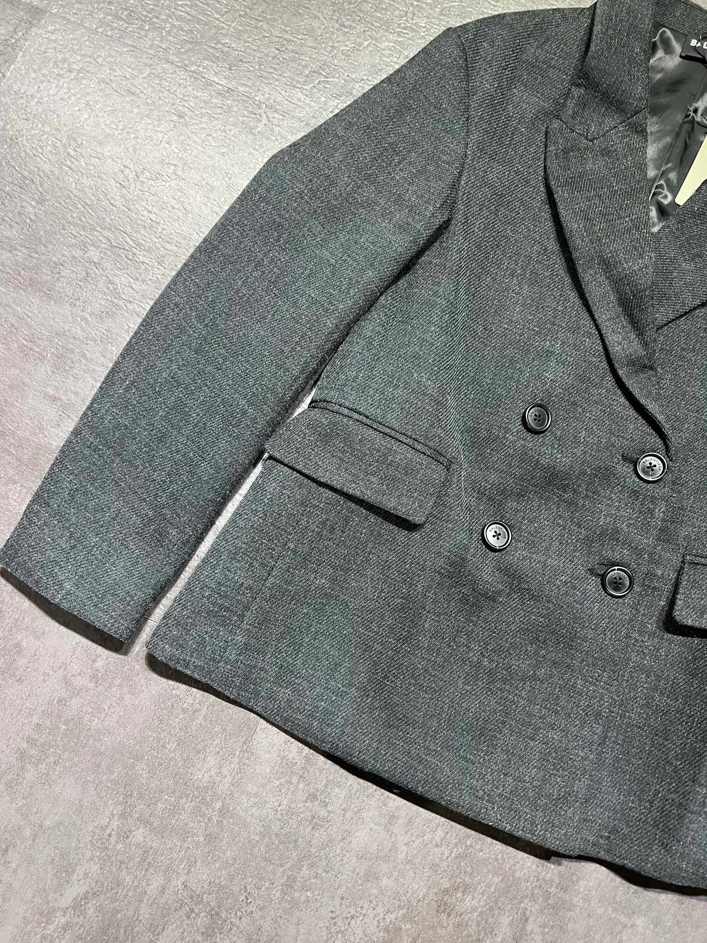 Women's Blazers BALENCIAGA 18325788