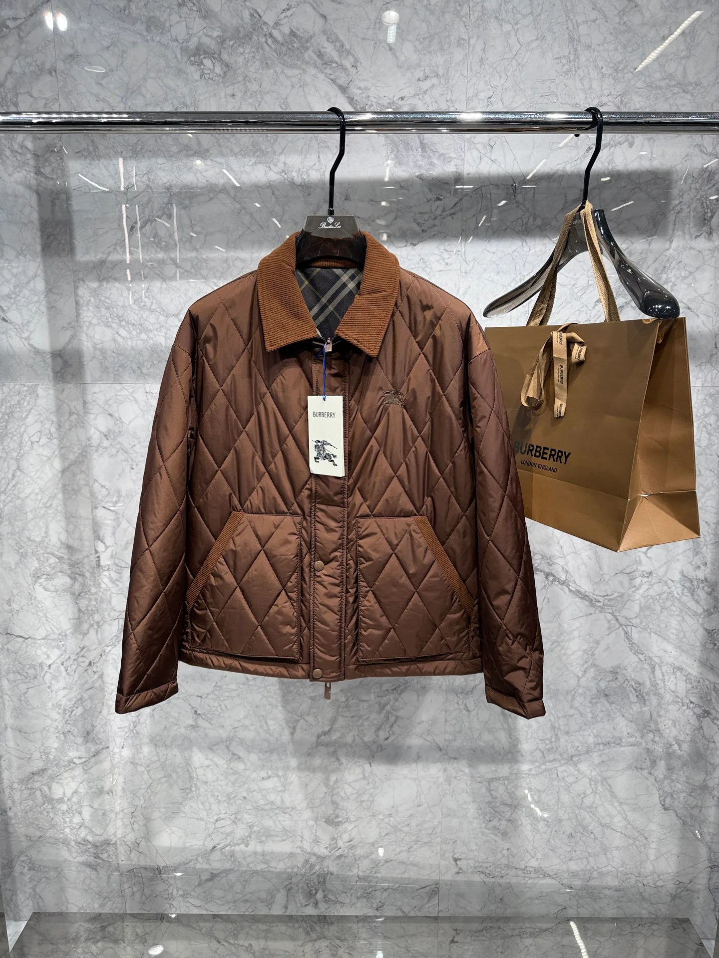 Women's Jackets And Down Jackets BURBERRY 18462501