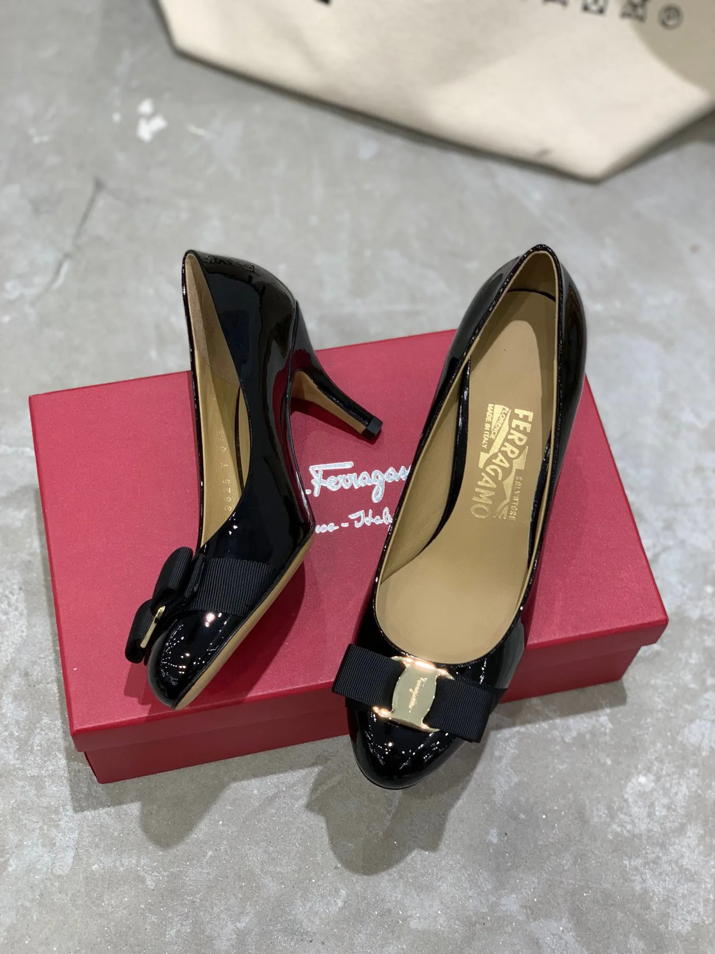 Women's Heels SALVATORE FERRAGAMO 18340724