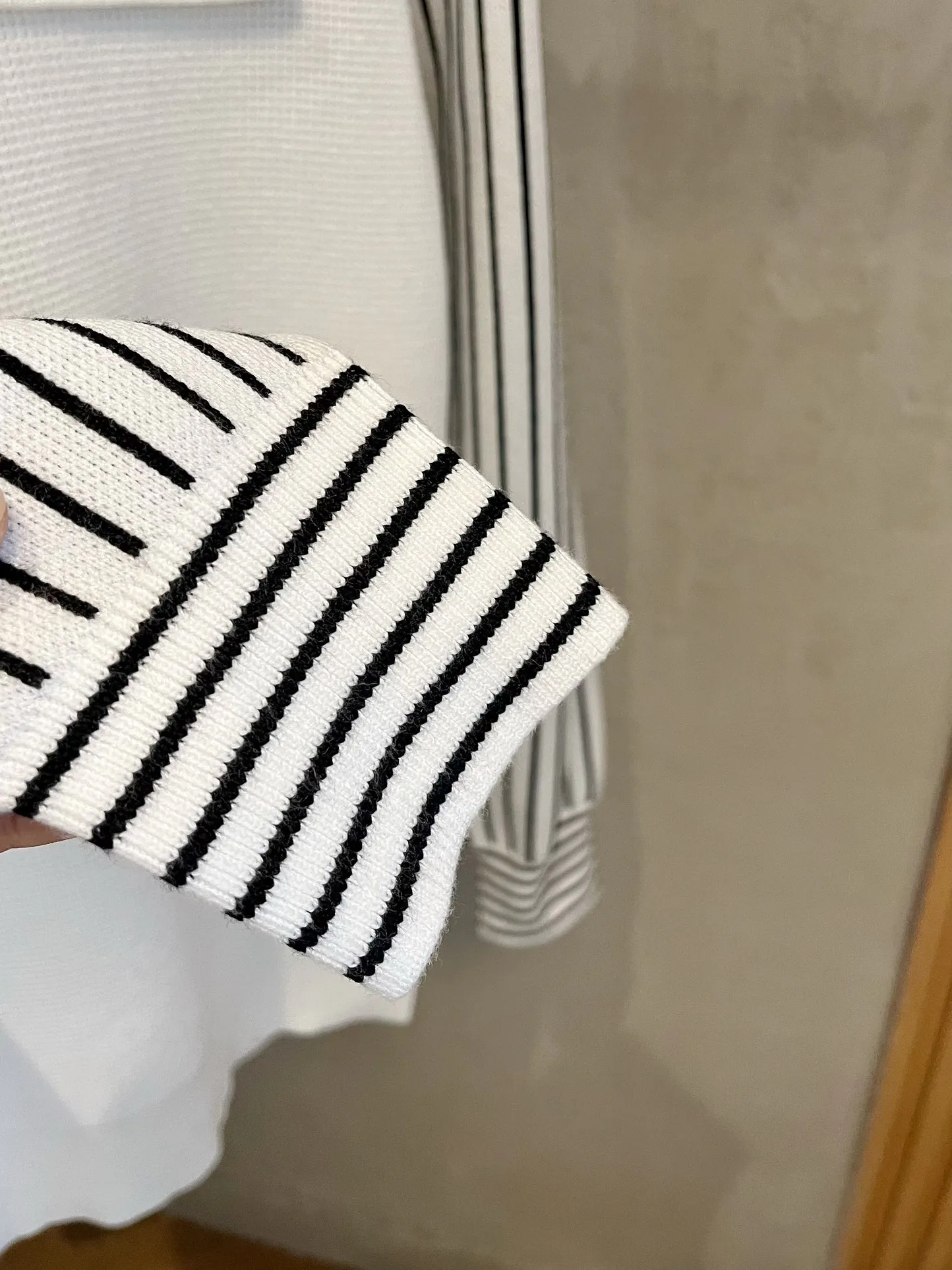 Men's Jumpers And Sweaters PRADA 18098149