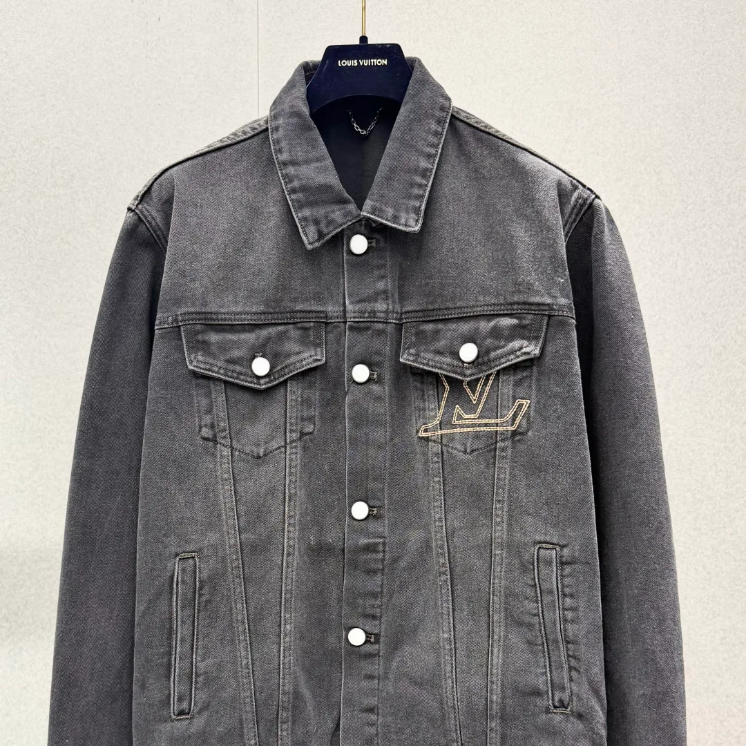 Men's Jackets And Down Jackets LOUIS VUITTON 18431113