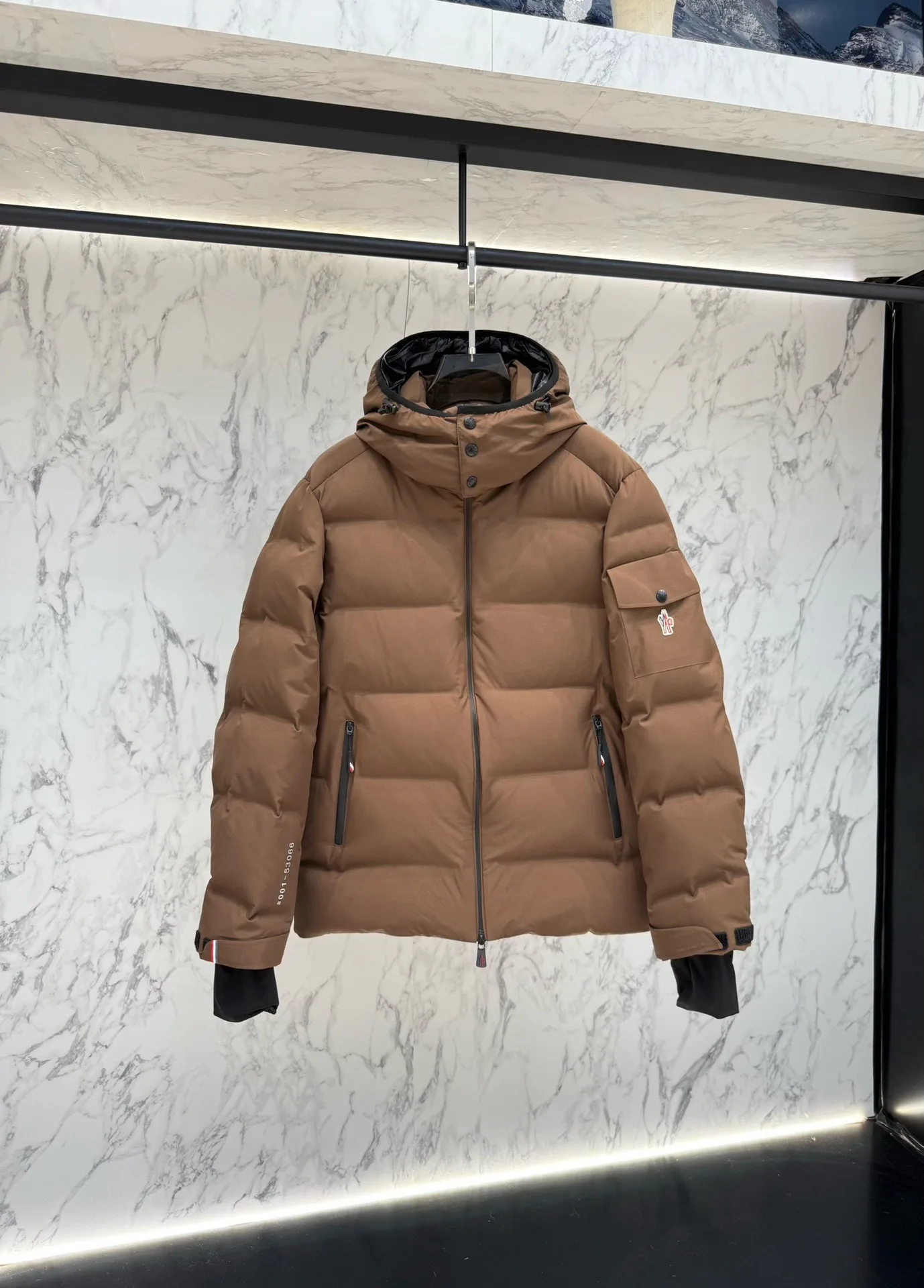 Men's Jackets And Down Jackets MONCLER 17974317