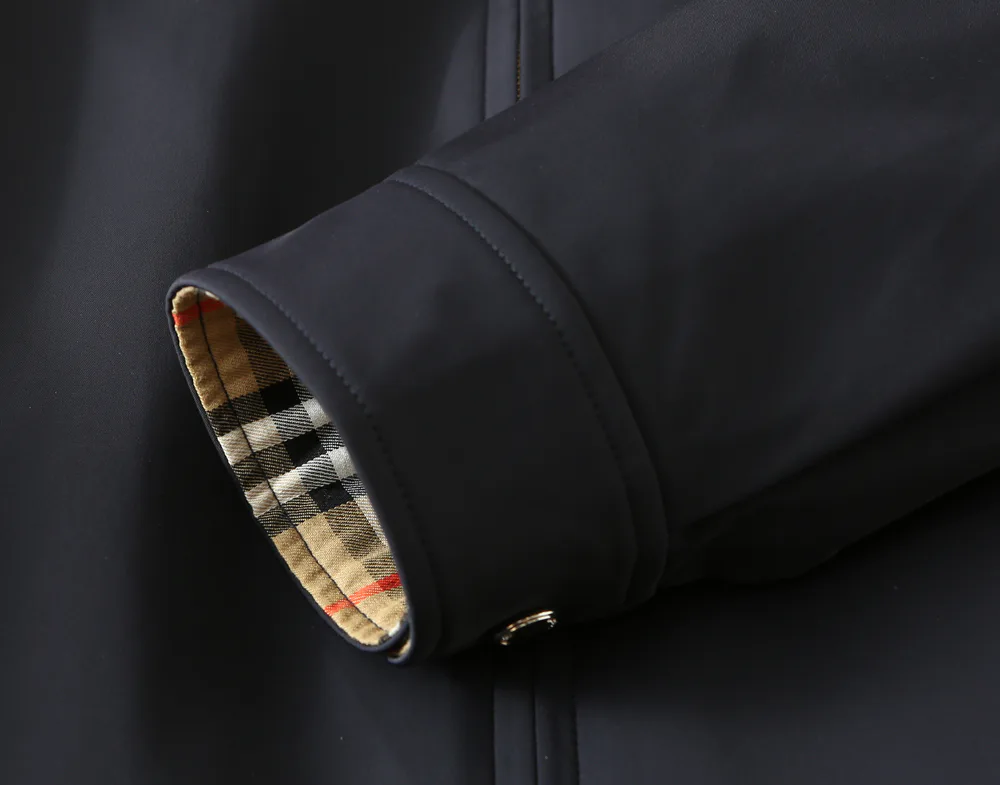 Men's Jackets And Down Jackets BURBERRY 17951925