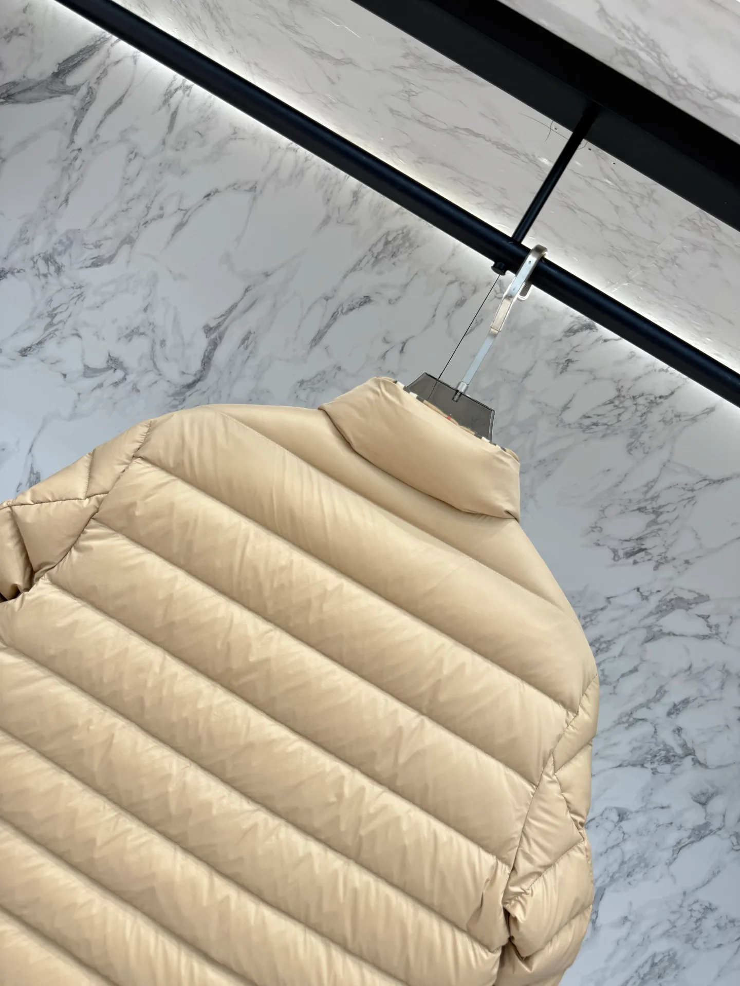 Men's Jackets And Down Jackets BURBERRY 18024079