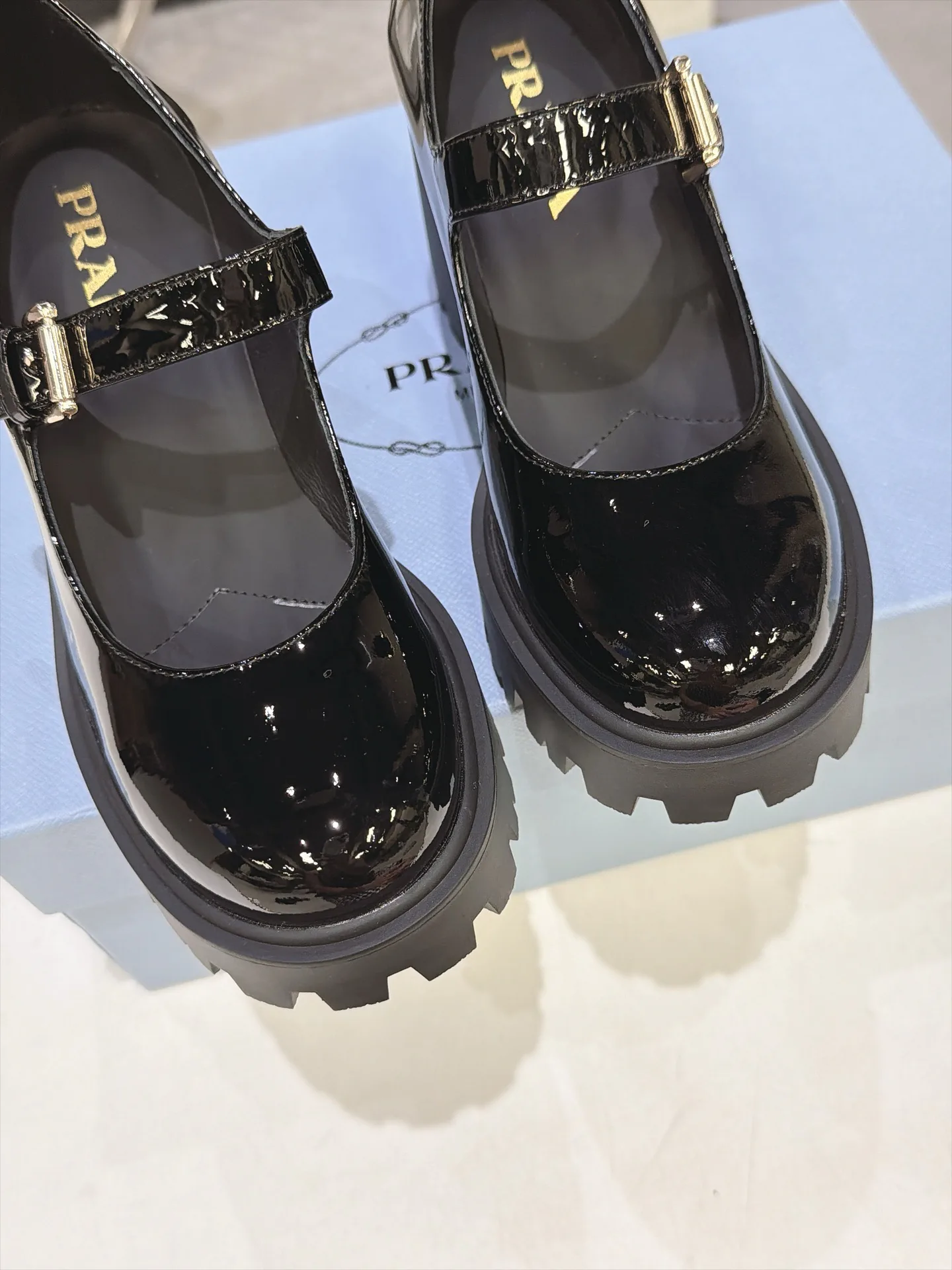 Women's Loafers And Moccasins PRADA 18104593