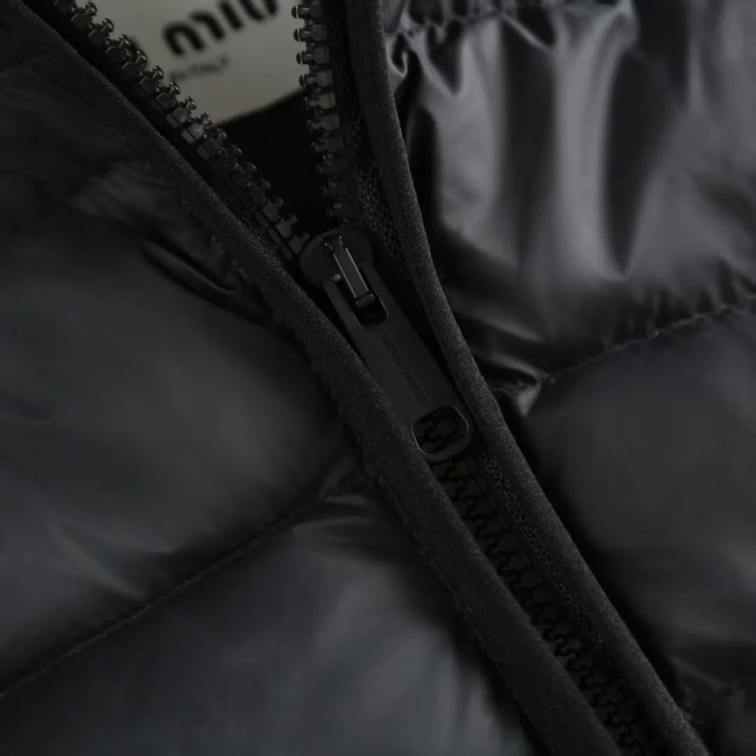 Women's Jackets And Down Jackets MIU MIU 18022443