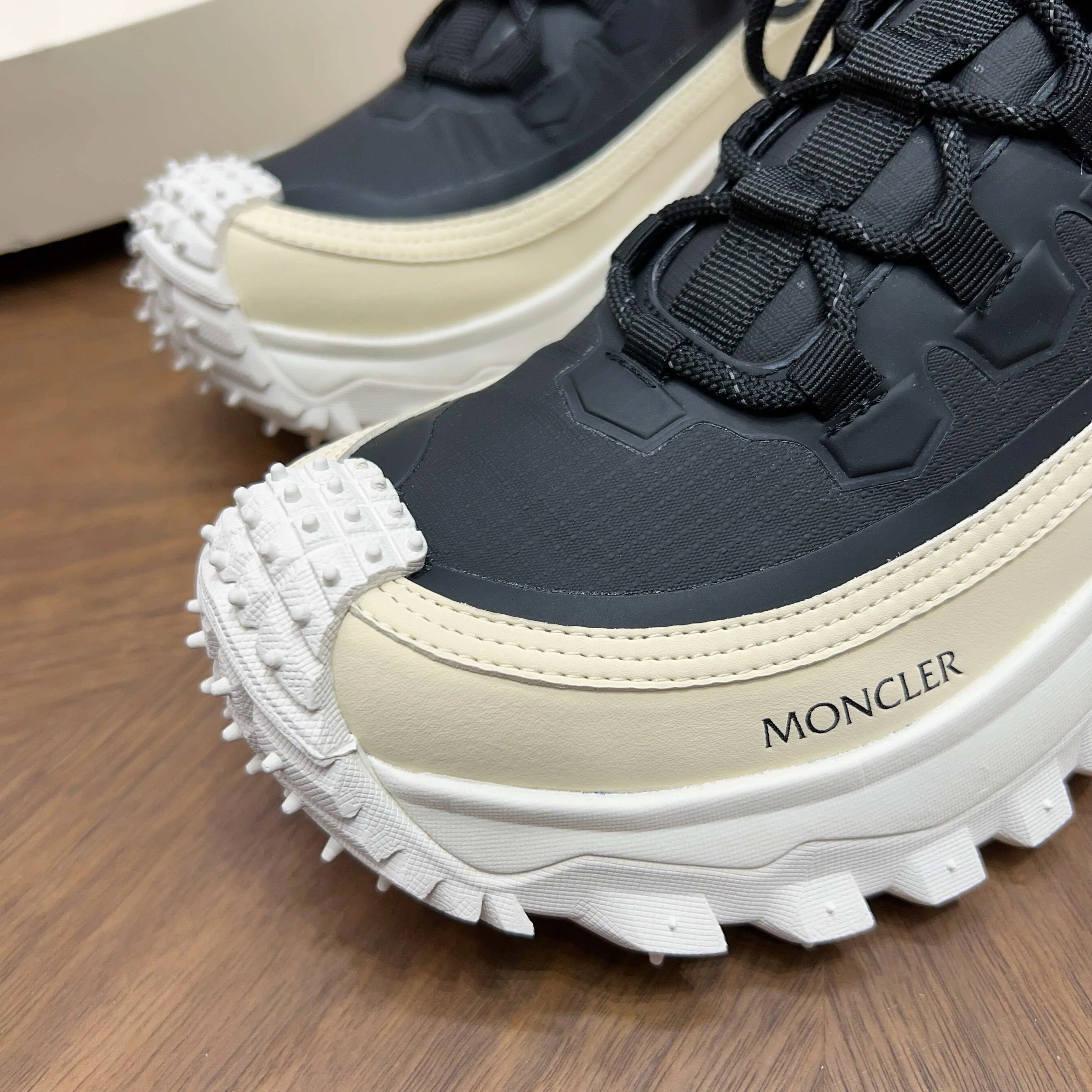 Men's Sneakers MONCLER 18116758
