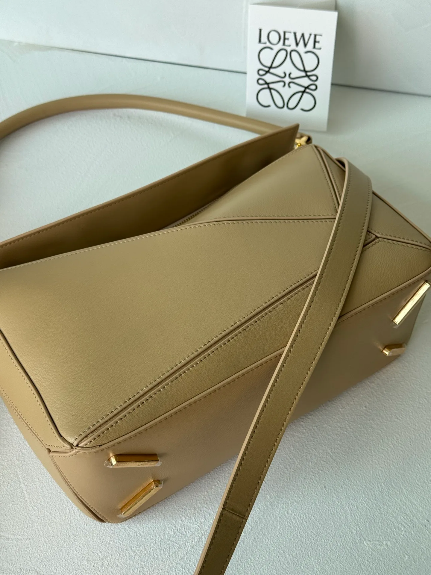 Women's Classic Handbags LOEWE 16962901