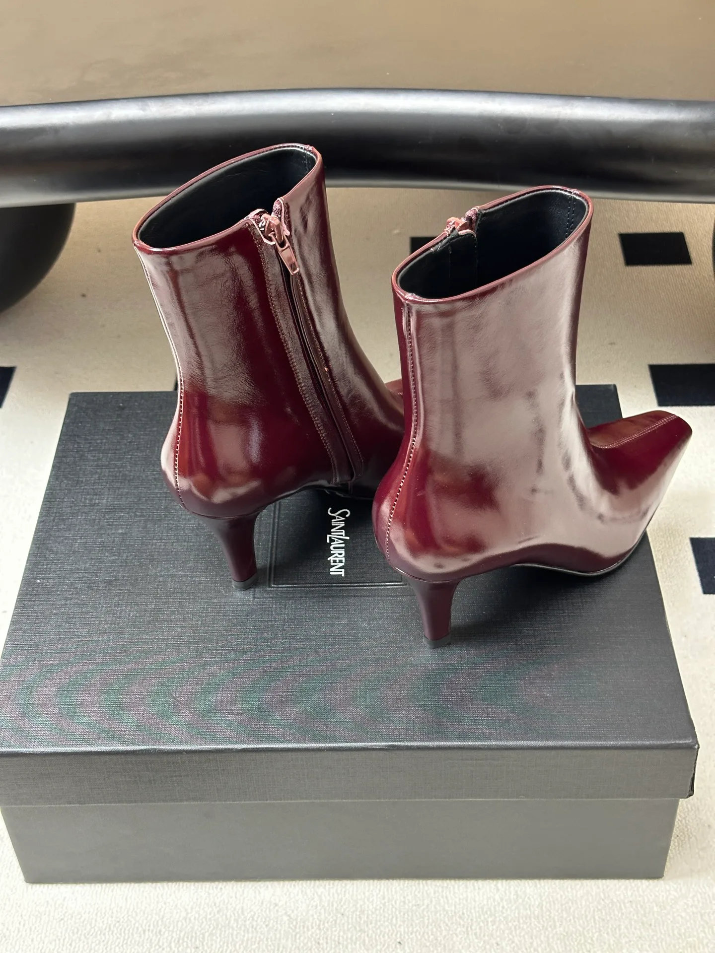 Women's Booties SAINT LAURENT 18492619