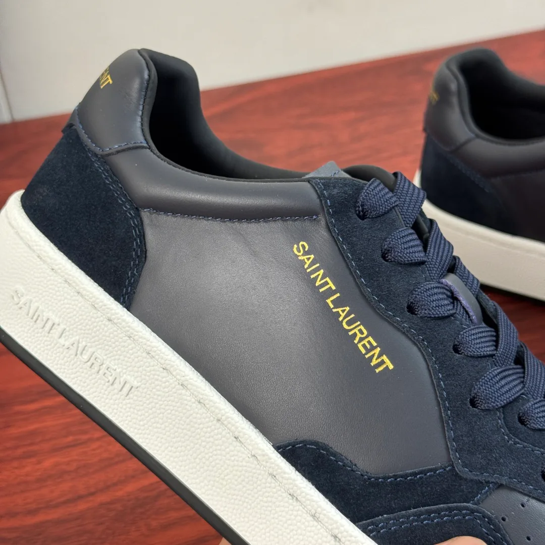 Men's Sneakers SAINT LAURENT 17828980