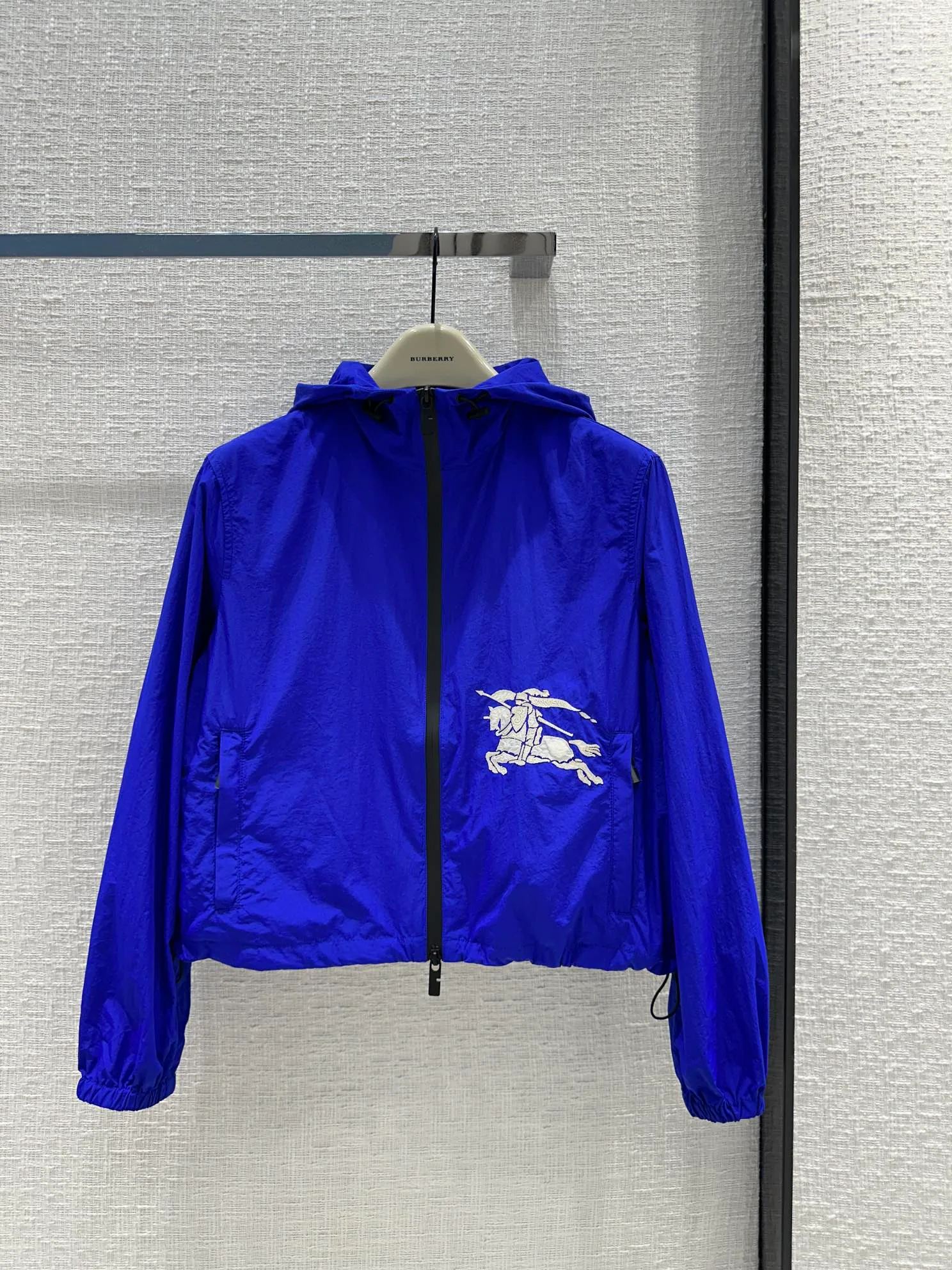 Women's Jackets And Down Jackets BURBERRY 17122327