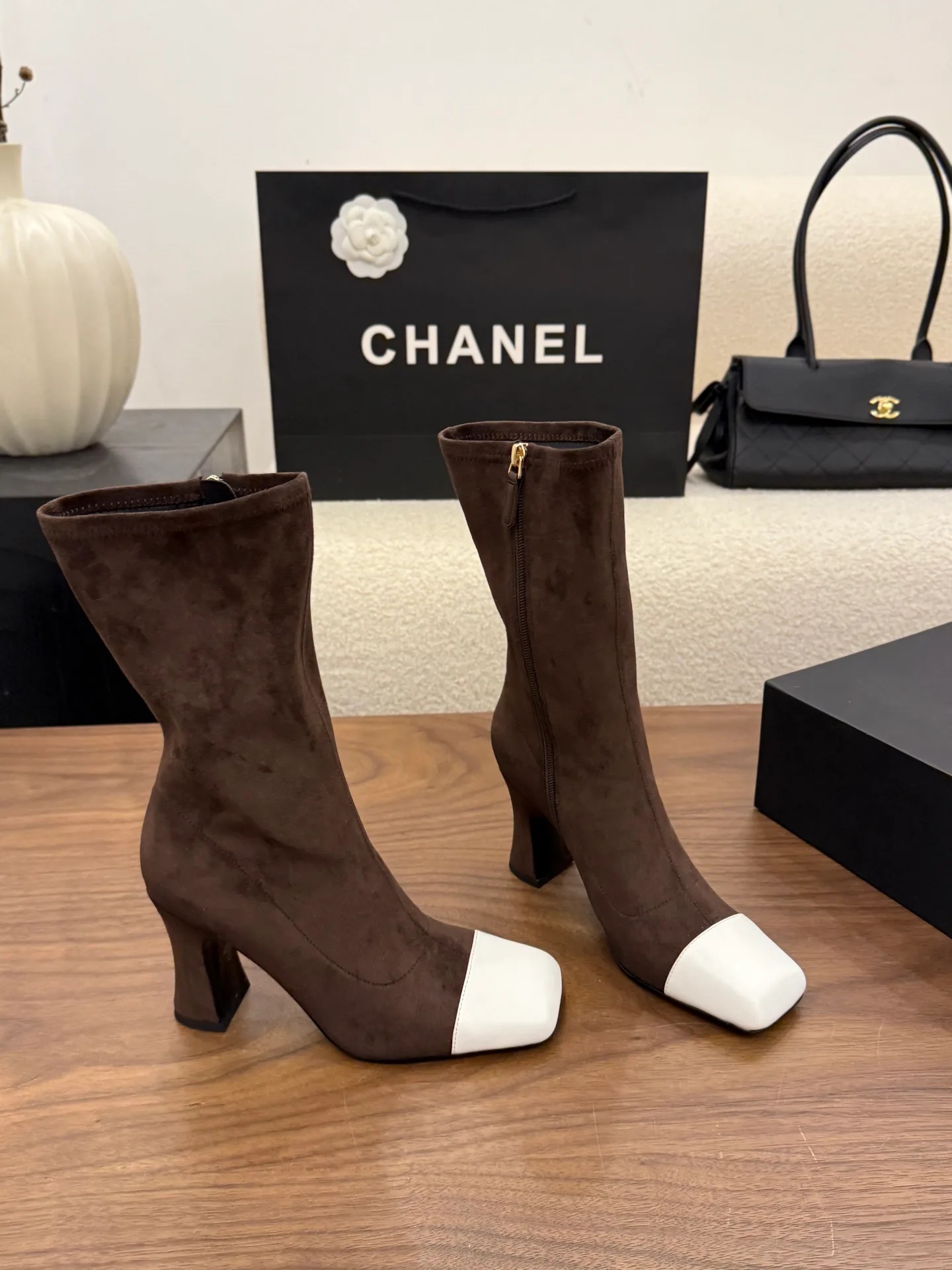 Women's Booties CHANEL 18447886