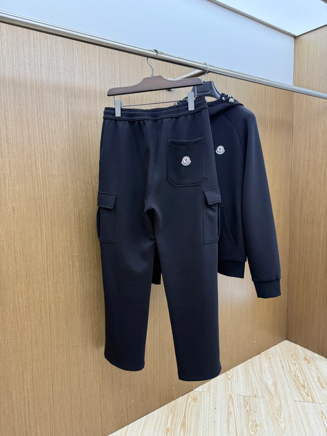 Men's Tracksuits MONCLER 18244021