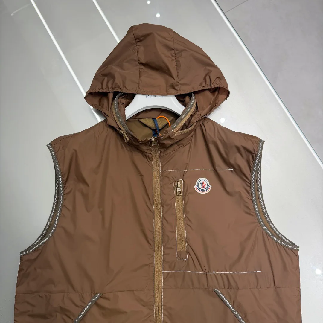 Men's Vests MONCLER 18431146