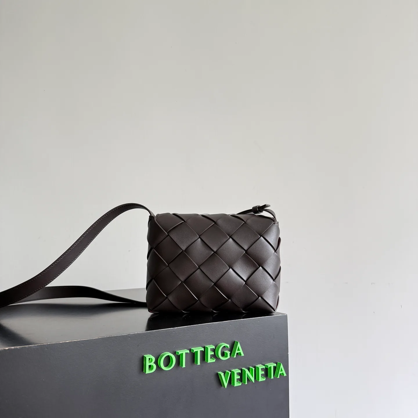Women's Shoulder Bags BOTTEGA VENETA 17533399