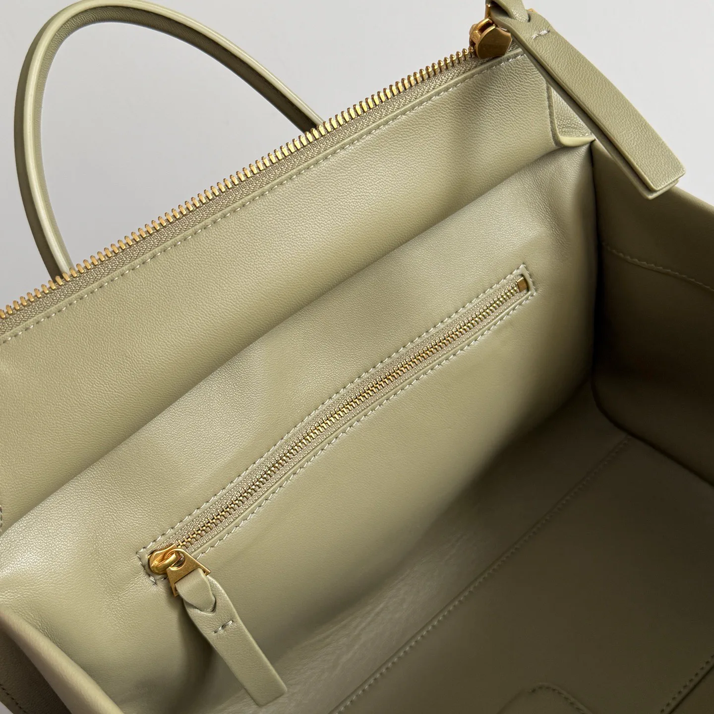 Women's Classic Handbags BOTTEGA VENETA 17973996