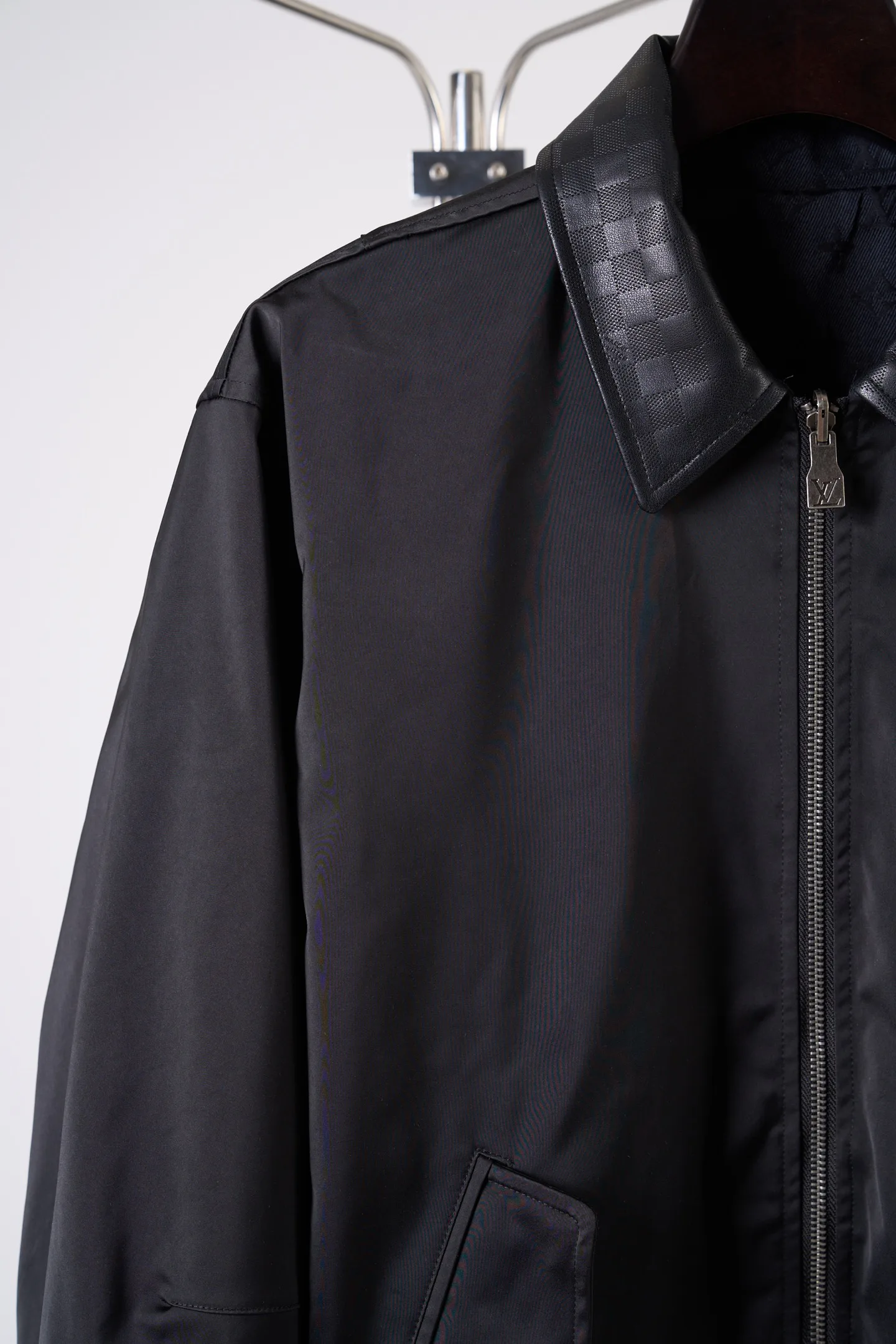 Men's Jackets And Down Jackets LOUIS VUITTON 18178832