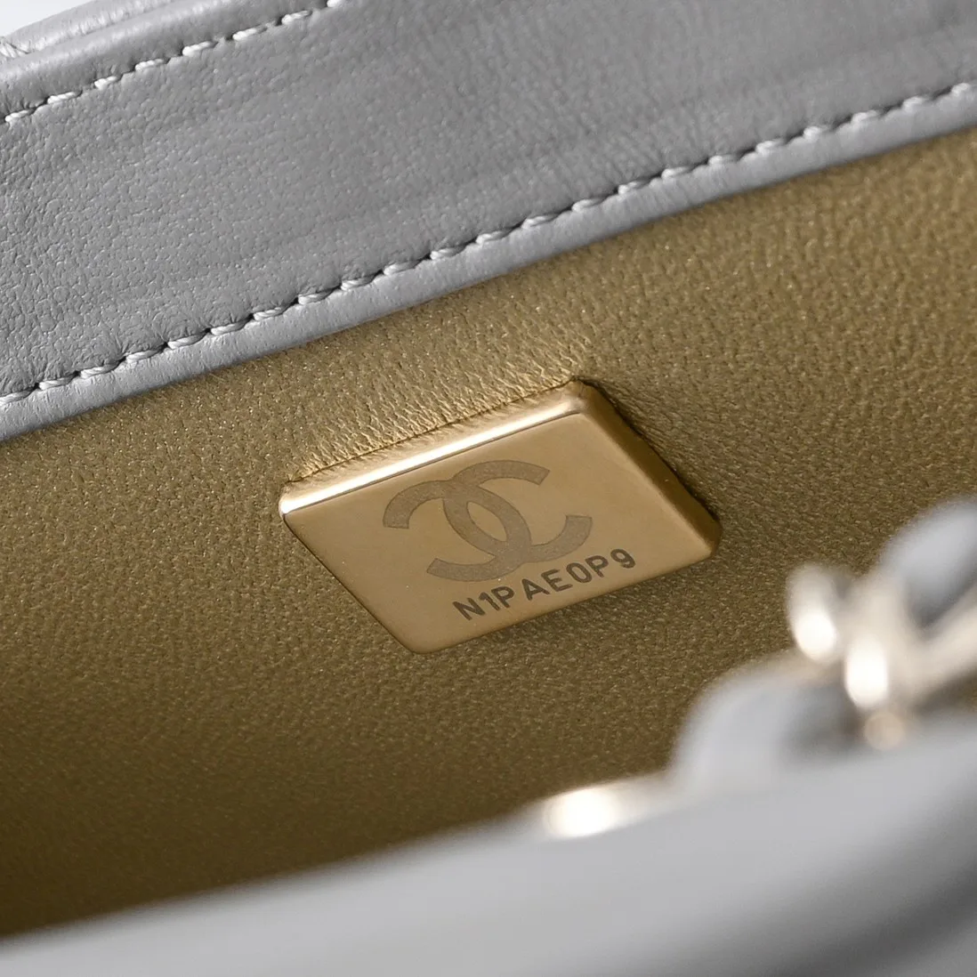 Women's Classic Handbags CHANEL 18148076