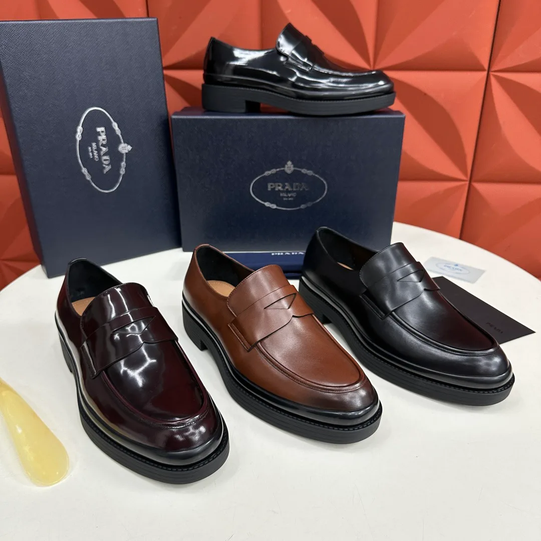 Men's Loafers And Dress Shoes PRADA 18397554