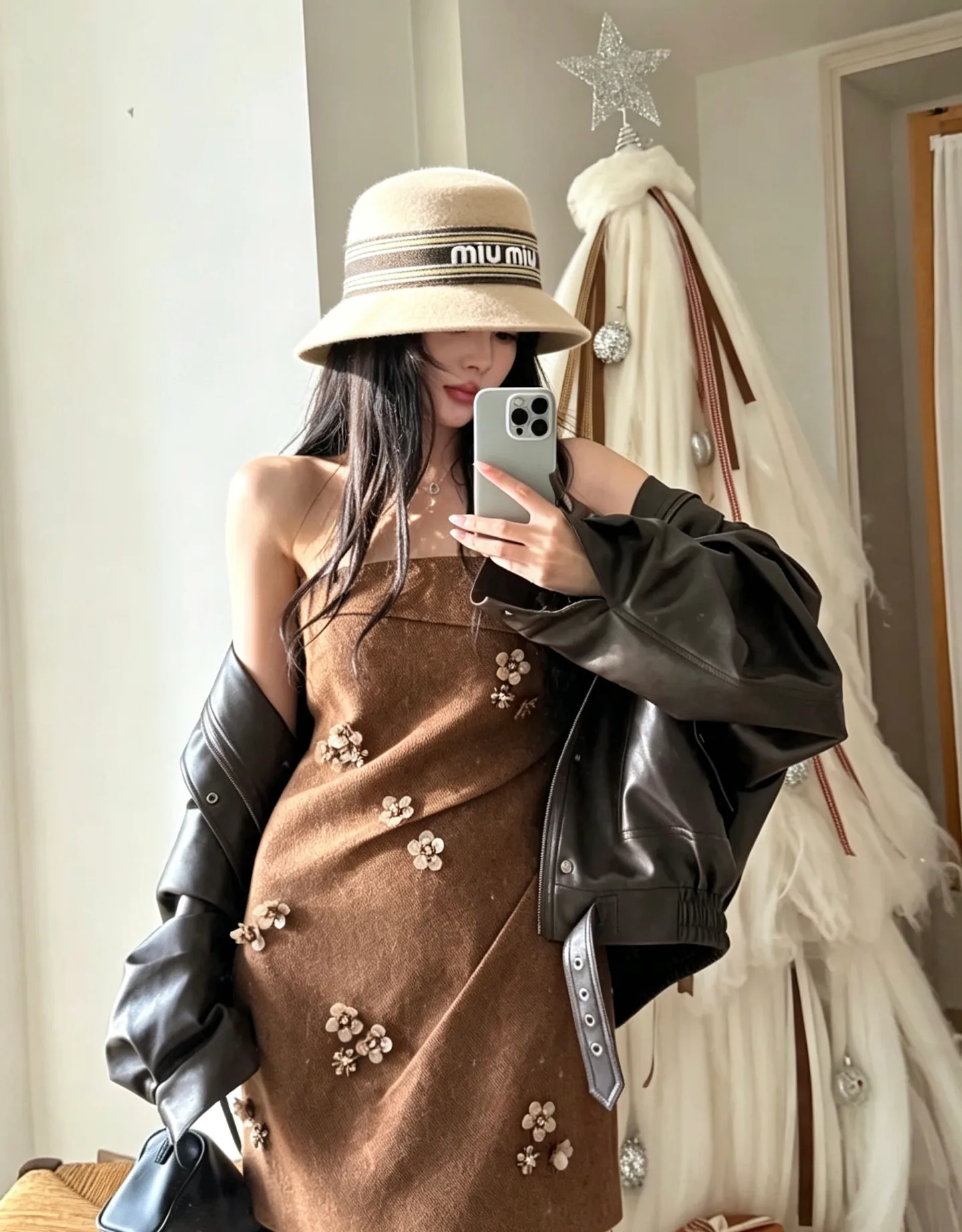 Hats MIU MIU 17973783