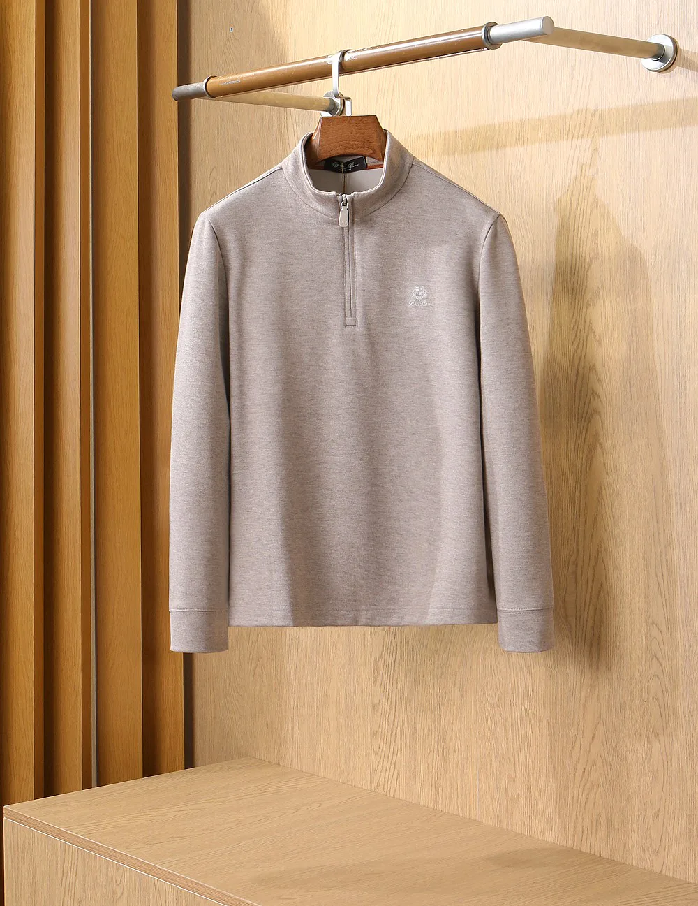 Men's Jumpers And Sweaters LORO PIANA 18109655