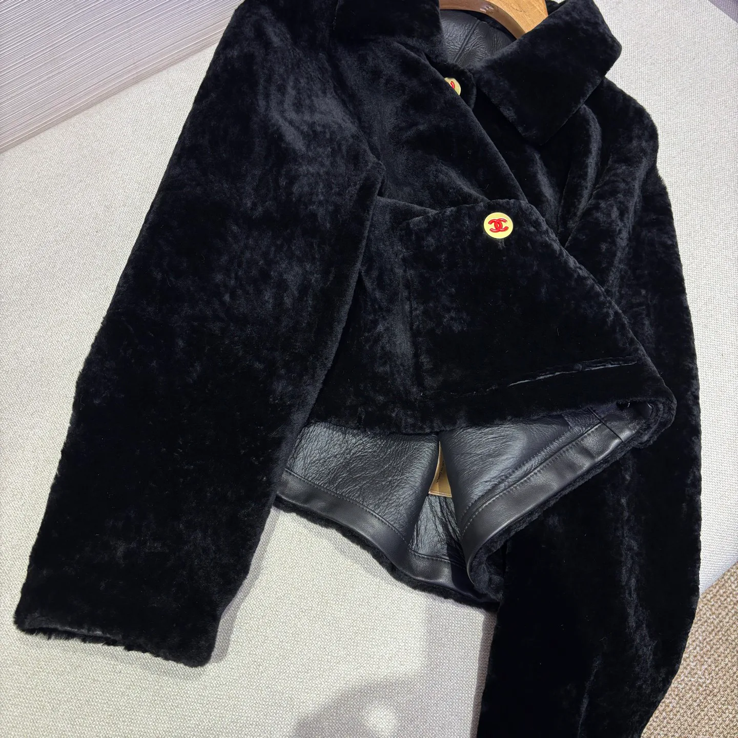 Women's Jackets And Down Jackets CHANEL 18016152